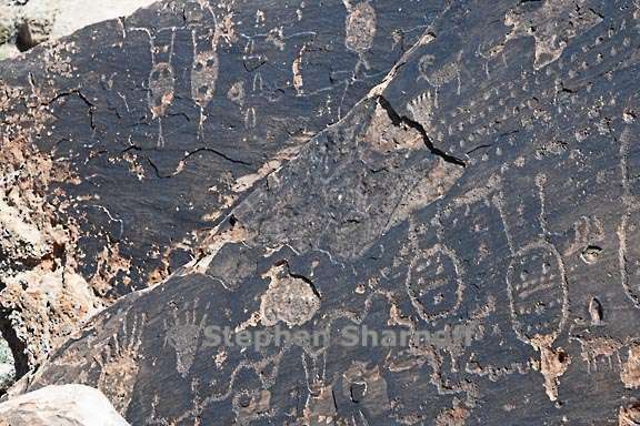 cross canyon petroglyphs 2 graphic